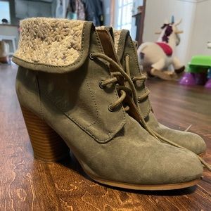Olive green booties with lace trim